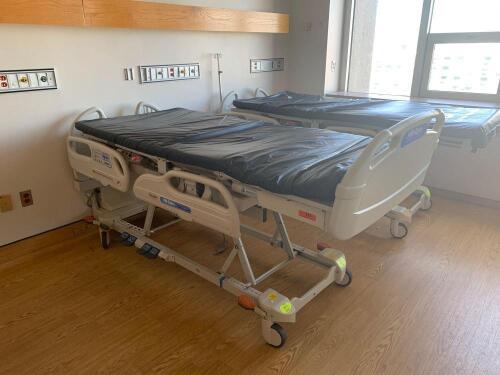 HILL ROM VERSACARE P3200 PATIENT BED