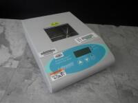 LABNET ACCUBLOCK D1100 DIGITAL DRY BATH