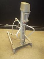 ARJO MAXI PILLAR PATIENT LIFT