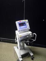 MAQUET SERVO S VENTILATOR ON ROLLING STAND