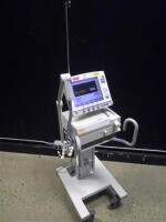 MAQUET SERVO S VENTILATOR ON ROLLING STAND