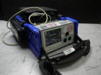 ZOLL E-SERIES BIPHASIC DEFIB WITH PACING, 3 LEAD ECG, ANALYZE, CO2, SPO2, NIBP, ECG CABLES