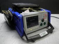 ZOLL E-SERIES BIPHASIC DEFIB WITH PACING, 3 LEAD ECG, CO2, SPO2, NIBP, ANALYZE