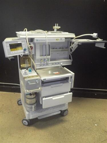 DATEX-OHMEDA AESTIVA/5 ANESTHESIA MACHINE WITH (7900 SMARTVENT, 4.8 PSVPRO SOFTWARE VERSION)