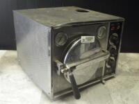 PELTON & CRANE OMNI-CLAVE TABLETOP STERILIZER