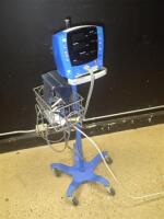 GE DINAMAP CARESCAPE V100 PATIENT MONITOR ON ROLLING STAND