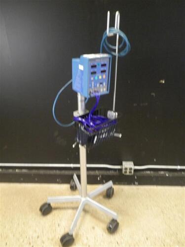 DINAMAP XL SPOT VITAL SIGN MONITOR ON ROLLING STAND