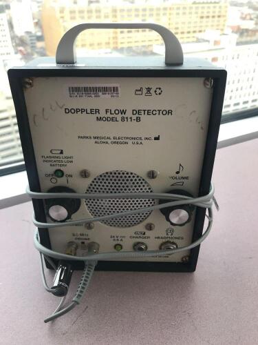 PARKS MEDICAL 811-B ULTRASONIC FLOW DETECTOR W/ DOPPLER