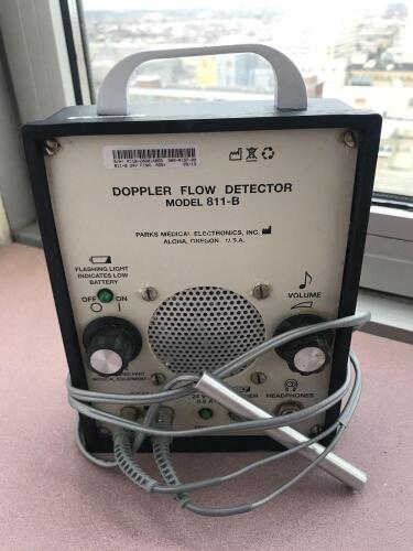 PARKS MEDICAL 811-B ULTRASONIC FLOW DETECTOR W/ DOPPLER