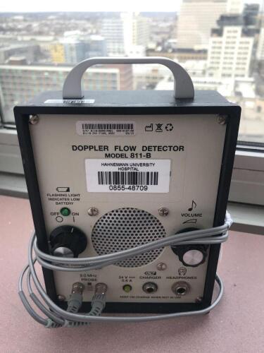 PARKS MEDICAL 811-B ULTRASONIC FLOW DETECTOR W/ DOPPLER