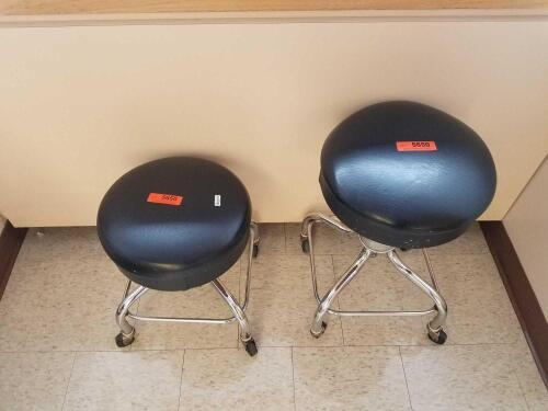 PEDIGO LOT OF 2 ROLLING EXAM STOOLS