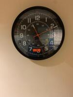 WALL CLOCK