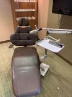 BOYD 2000FB DENTAL CHAIR (MFG 2008) WITH LIGHT AND TRAY