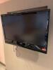 TOSHIBA 37 INCH FLAT SCREEN TV WITH REMOTE