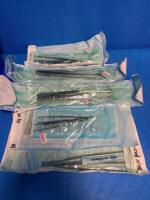 LOT OF ASSORTED PLAIN TISSUE FORCEPS