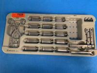 AESCULAP CASPAR CERVICAL RETRACTOR SET