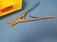 LARGE RATCHETING ORTHOPAEDIC CLIP APPLIER/REMOVER FORCEPS