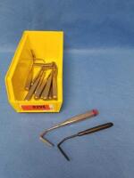 LOT OF AUFRICHT NASAL RETRACTORS