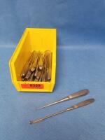 LOT OF ANGLED AND STRAIGHT RING CURETTES