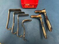 LOT OF JACKSON AND EASTMAN RETRACTORS