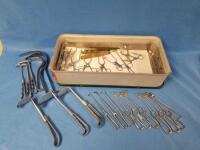 RADICAL NECK RETRACTOR SET