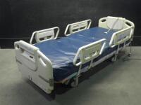 HILL-ROM P1600 ADVANTA HOSPITAL BED WITH HEAD AND FOOT BOARDS (SCALE)