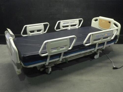 HILL-ROM ADVANTA P1600 HOSPITAL BED WITH HEAD AND FOOT BOARDS