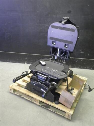 MIDMARK 630 POWER EXAM CHAIR WITH HAND AND FOOT CONTROL