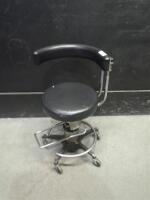 ROLLING EXAM STOOL