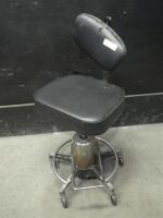 ROLLING EXAM STOOL
