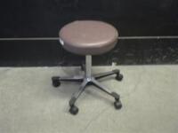 ROLLING EXAM STOOL