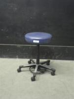 ROLLING EXAM STOOL