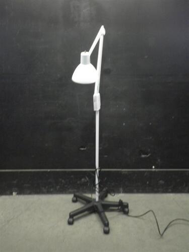 DAZOR EXAM LIGHT ON ROLLING STAND