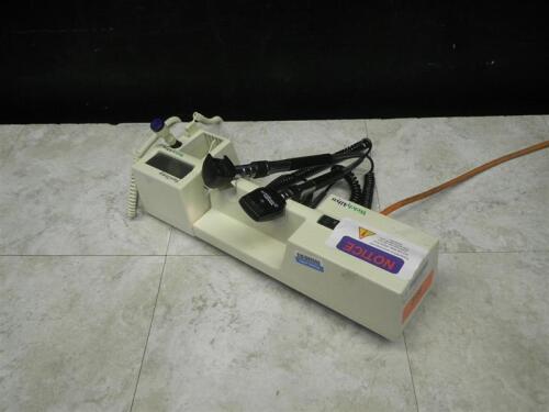 WELCH ALLYN 767 SERIES OTO/OPHTHALMOSCOPE WITH 2 HEADS