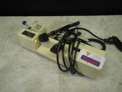 WELCH ALLYN 767 SERIES OTO/OPHTHALMOSCOPE WITH 2 HEADS
