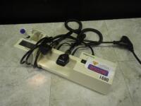 WELCH ALLYN 767 SERIES OTO/OPHTHALMOSCOPE WITH 2 HEADS