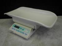 MEDELA BABYWEIGH INFANT SCALE