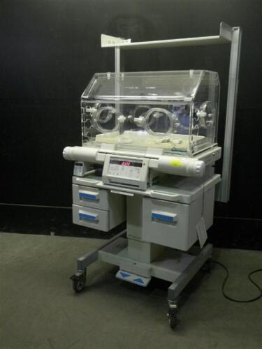 OHMEDA OHIO CARE PLUS ACCESS MOD 4000 INFANT INCUBATOR