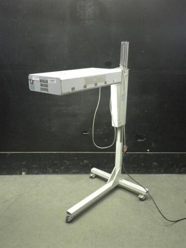AIR SHIELDS VICKERS FLUORO-LITE PHOTOTHERAPY LIGHT ON ROLLING STAND