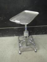 PEDIGO INSTRUMENT STAND