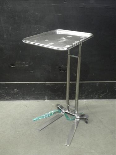 PEDIGO MAYO STAND WITH FOOTSWITCH