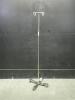 IV POLE WITH FOOTSWITCH ON ROLLING STAND