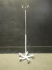 IV POLE ON ROLLING STAND