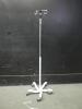 IV POLE ON ROLLING STAND