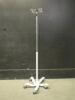 IV POLE ON ROLLING STAND