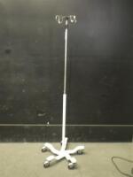 IV POLE ON ROLLING STAND
