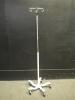 IV POLE ON ROLLING STAND