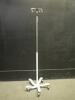 IV POLE ON ROLLING STAND