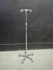 IV POLE ON ROLLING STAND