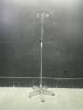 IV POLE ON ROLLING STAND